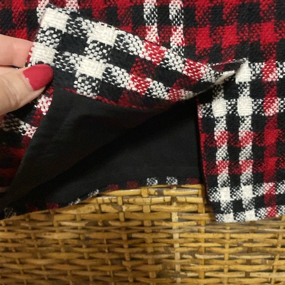 EUC Talbots Red, black cream hounds tooth wool blend lined skirt 10 - Picture 5 of 7